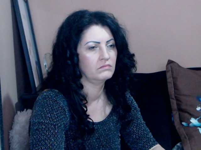 لقطات البث SaraAnn