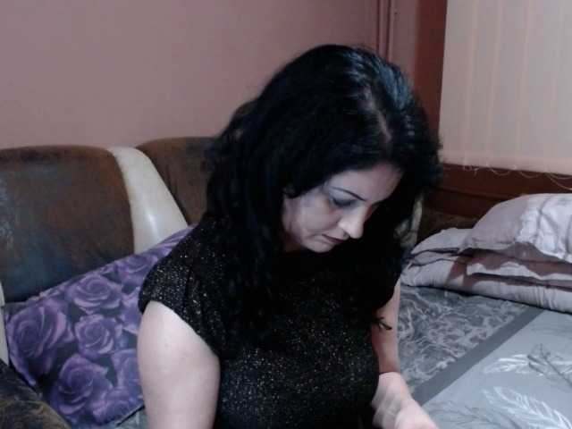 لقطات البث SaraAnn