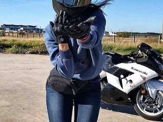 دردشة الفيديو المثيرة SaraBet