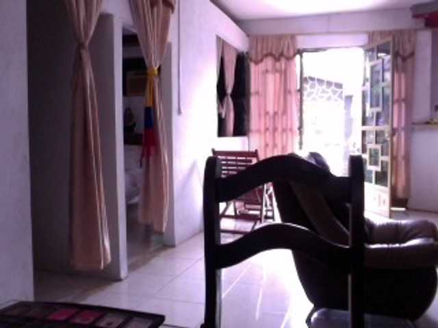 لقطات البث SaraBrandon