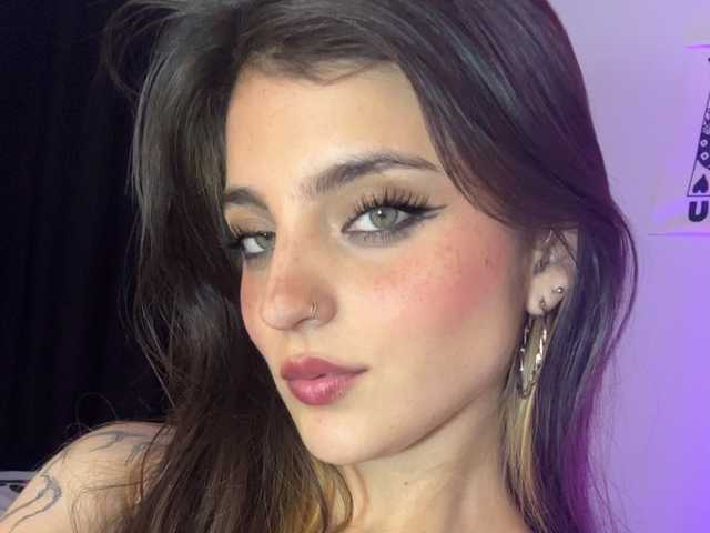 صورة الملف الشخصي sarahtaylorr