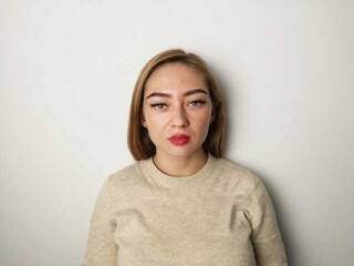 دردشة الفيديو المثيرة SaraVega