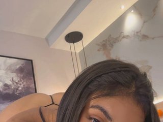 دردشة الفيديو المثيرة SarayCollins