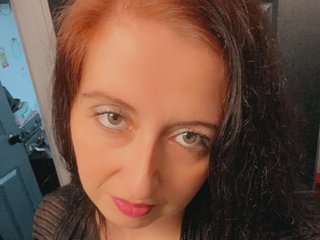 دردشة الفيديو المثيرة Sassybb
