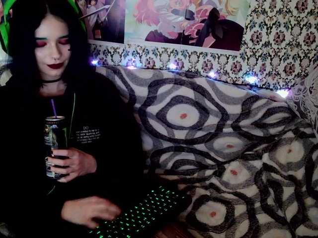 لقطات البث Saymeowplz1