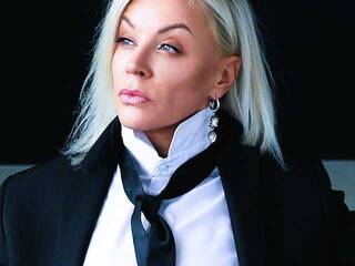 دردشة الفيديو المثيرة ScarlettBliss