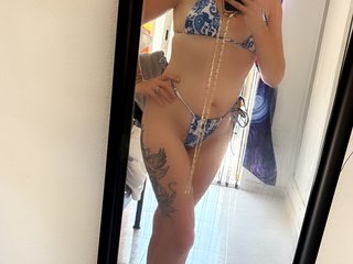دردشة الفيديو المثيرة ScarlettRedRose