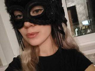 دردشة الفيديو المثيرة KukuCap0l