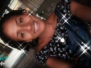 دردشة الفيديو المثيرة selennerosse