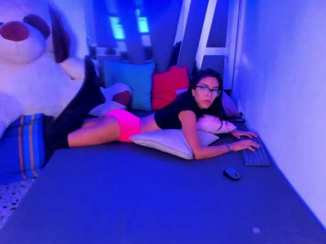 لقطات البث SelinneFoxx