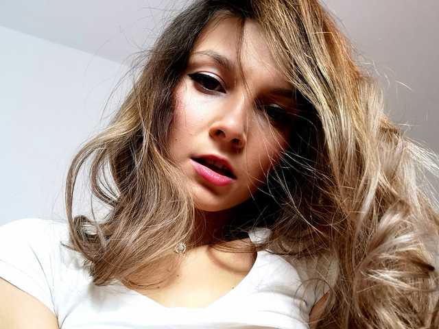 صورة الملف الشخصي SellenaGirl