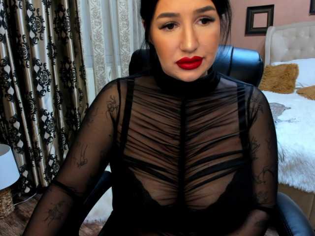 لقطات البث SelmaAzmani