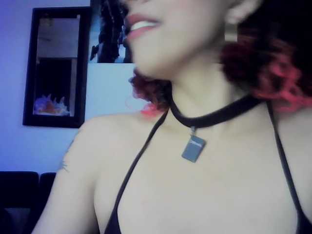 لقطات البث sensualurbi