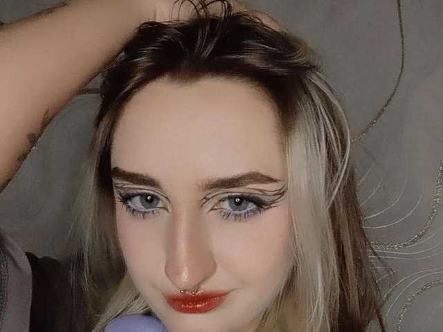 صورة الملف الشخصي SeptemberRoutzen