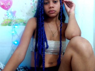 لقطات البث serenaafoxx