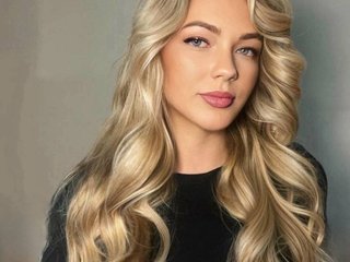 دردشة الفيديو المثيرة Domiana