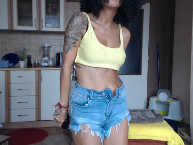 لقطات البث SexiBelle