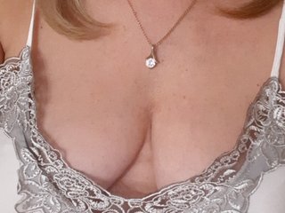 دردشة الفيديو المثيرة SexiestJess45