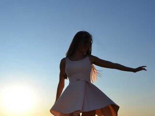 دردشة الفيديو المثيرة MatreshkaBubble