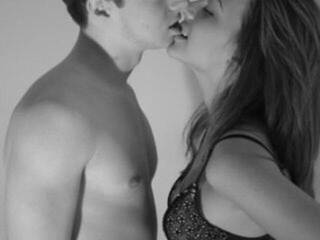 دردشة الفيديو المثيرة tolovelife