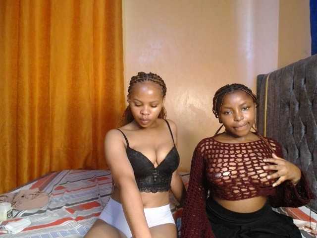 لقطات البث SexxyElsie
