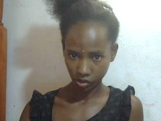 دردشة الفيديو المثيرة sexy-sarah