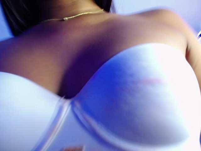 لقطات البث SexyAppetite