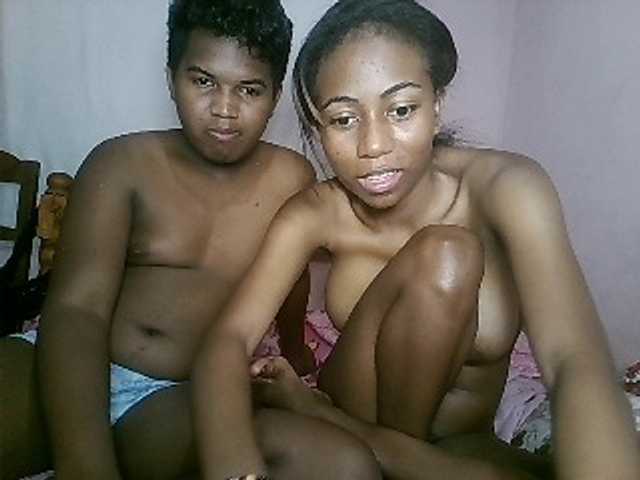 لقطات البث sexycouple32