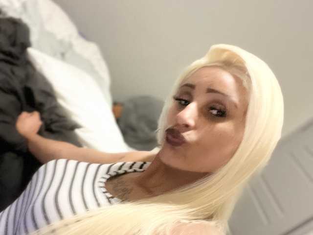 صورة الملف الشخصي sexyred14343