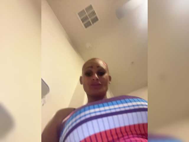 لقطات البث sexyred14343