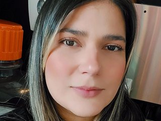 دردشة الفيديو المثيرة Shantal-smith