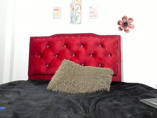 دردشة الفيديو المثيرة Sharlotsh