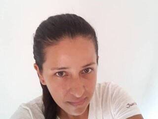 دردشة الفيديو المثيرة sharon-kit