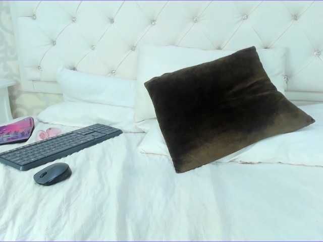 لقطات البث Sharon08