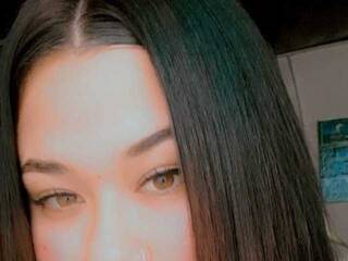 دردشة الفيديو المثيرة shayna-rain