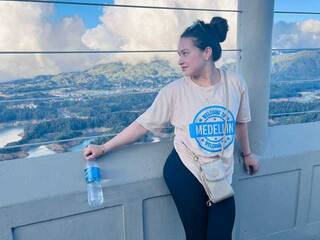 دردشة الفيديو المثيرة shekina