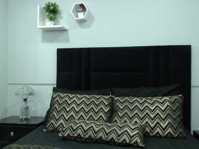 لقطات البث ShirleyRedd