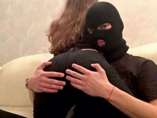 دردشة الفيديو المثيرة ShowMaskGoOn