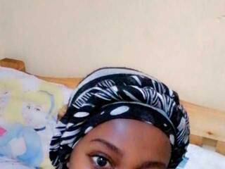 دردشة الفيديو المثيرة Shriex-cutie