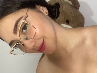 دردشة الفيديو المثيرة shyangel