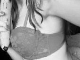 دردشة الفيديو المثيرة shybabe