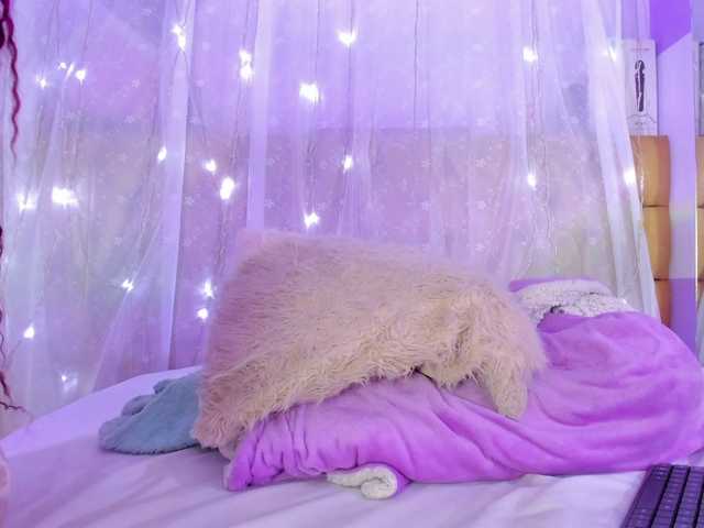 الصور Sia-37 Welcome to my room! I will make all your wishes come true