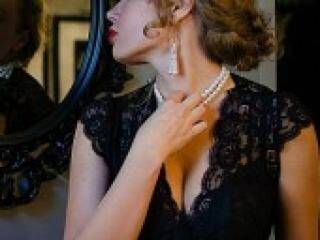 دردشة الفيديو المثيرة simmetria