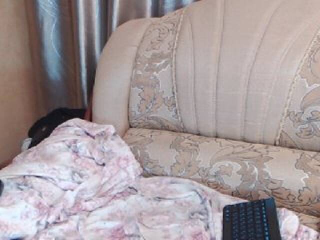 لقطات البث Sky_Julia