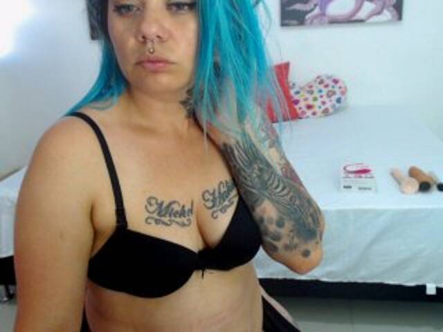 لقطات البث skyviolet