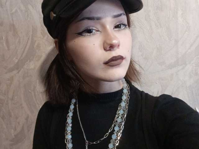 صورة الملف الشخصي SladcayKissa78