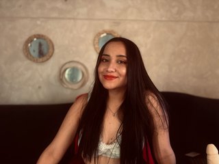 دردشة الفيديو المثيرة SlaveCuca