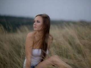 دردشة الفيديو المثيرة slimlolka