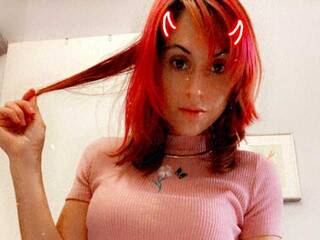 دردشة الفيديو المثيرة SlutBubbles