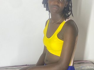 دردشة الفيديو المثيرة Smilingbeibylove